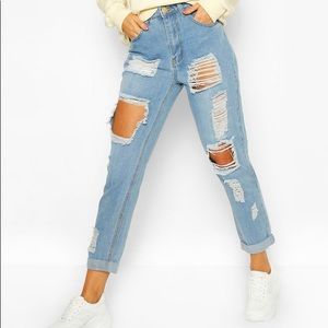 NWT distressed mom jeans